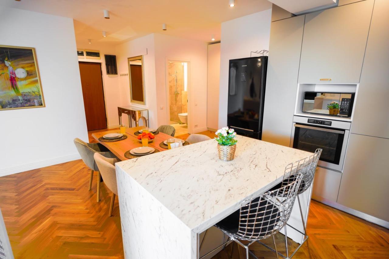 Luxury Park Apartament Bucureşti